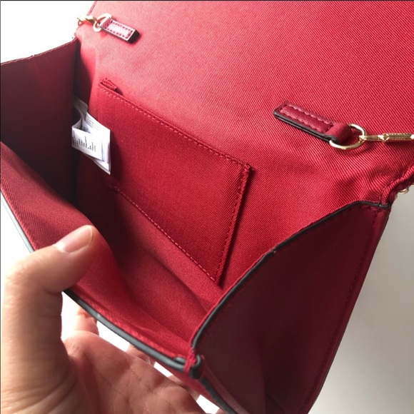 Clutch purse in chain - Picture 4 of 4